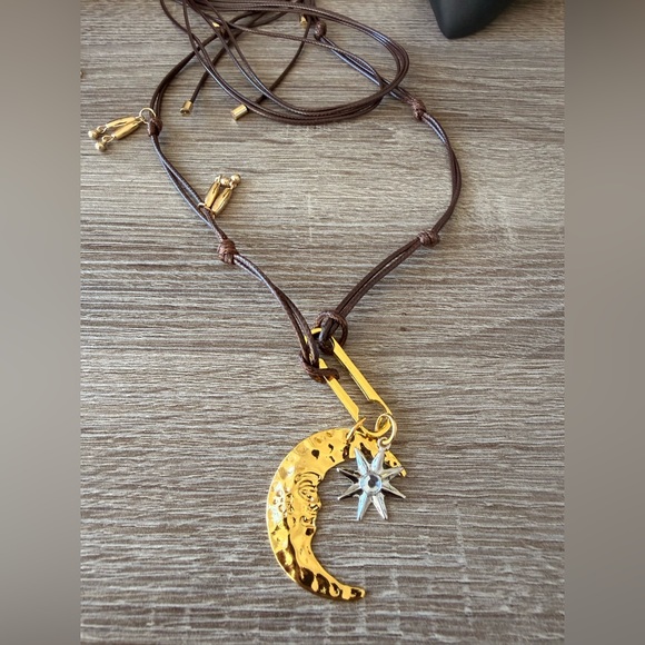 Brown strap moon Necklace N1157 - Picture 5 of 5